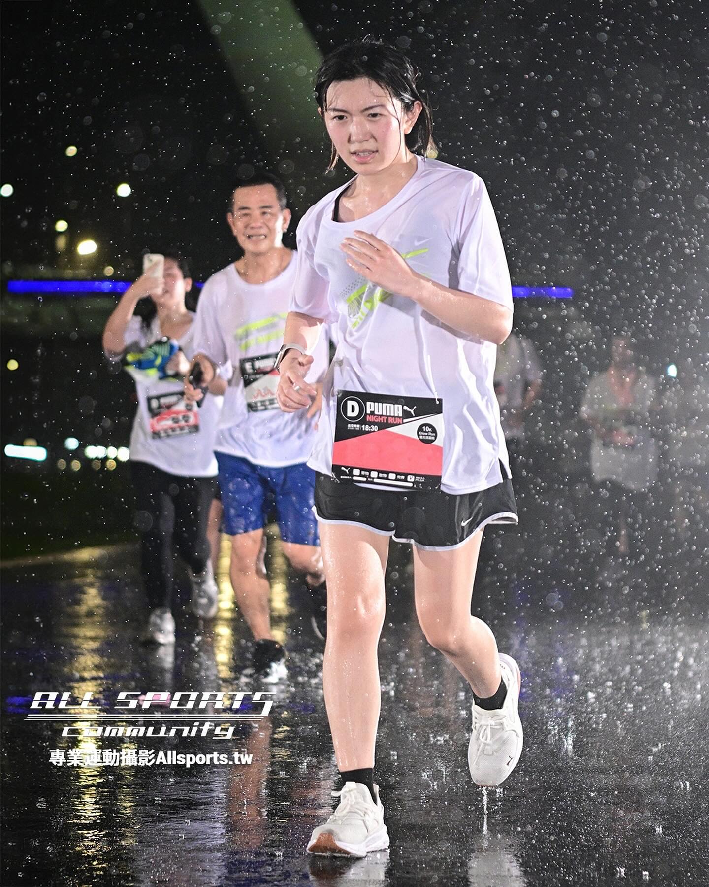2024 PUMA 螢光夜跑 — 第 4 張照片